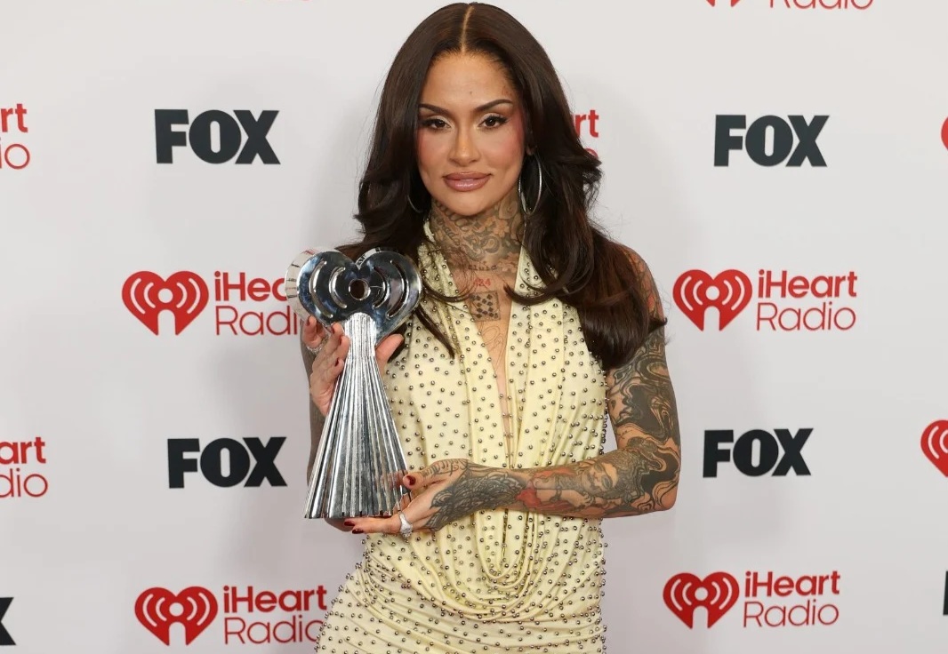 نجمة موسيقى الآر أند بي Kehlani