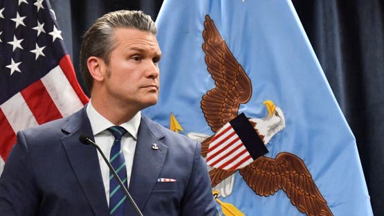 وزير الدفاع الأميركي: إصابة مجتبى خامنئي وتشوه ملامحه.. وضرب أكثر من 15 ألف هدف في إيران