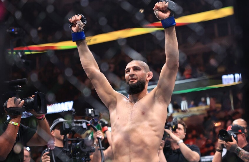 حمزات تشيمايف يطلق تحدياً مالياً مفتوحاً لأبطال الأولمبياد في المصارعة