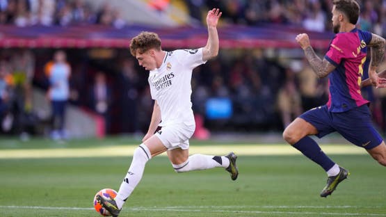 فيكتور مونيوز مع ريال مدريد ضد برشلونة