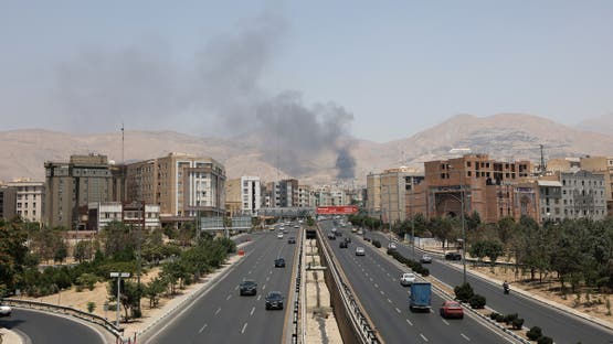 قصف إسرائيلي على مستودع شاران للنفط في طهران
