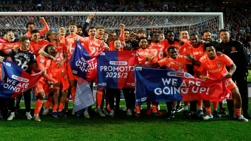 كوفنتري عاد إلى الدوري الإنجليزي الممتاز للمرة الأولى منذ 25 عاماً