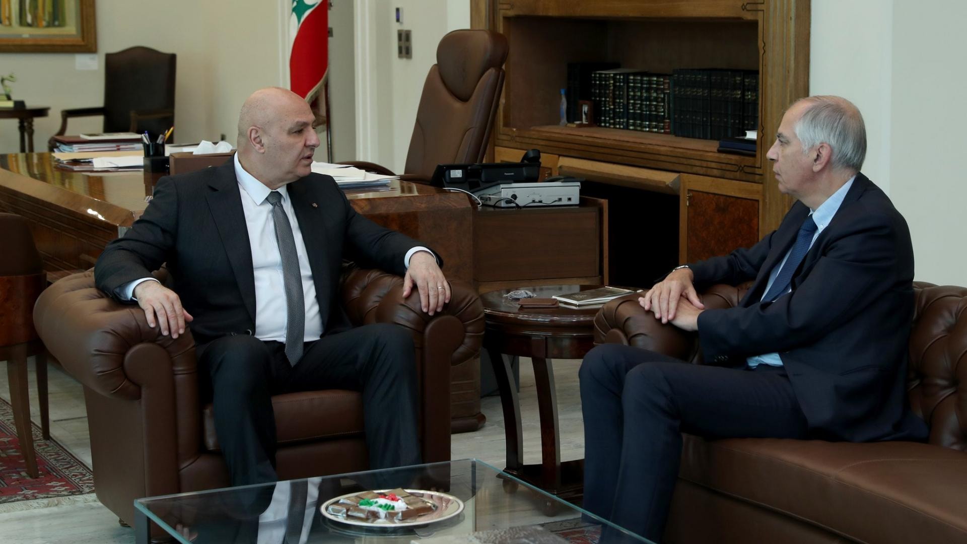 الرئيس عون وماغرو