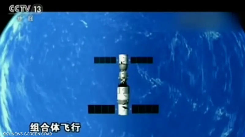 الصين تمدّد مهمة طاقم محطة «تيانغونغ» شهراً إضافياً لاختبار قدرات البقاء في الفضاء